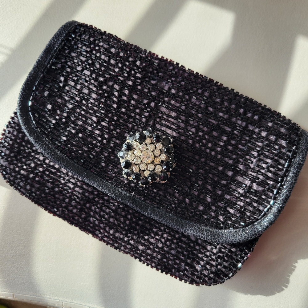 Beaded Black Clutch Small Bag ~ Contemporary & Vintage Vibe ~ Date Night ~ Fancy - Picture 4 of 16